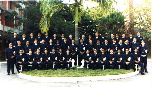 formatura2000.jpg (87401 bytes)